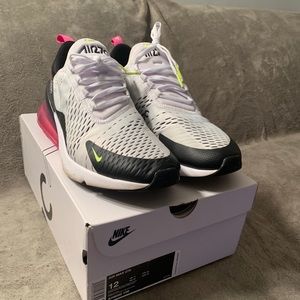 Nike Air Max 270